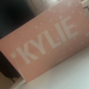 Kylie - empty magnetic pallete
